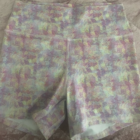 Fleo high contour shorts size Large ( Selling each pair for $20) - Picture 10 of 12
